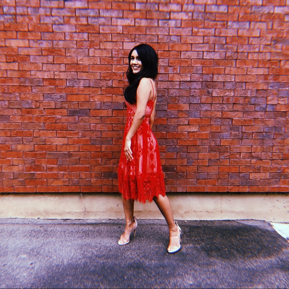 Foxiedox Calla Geometric Lace Dress